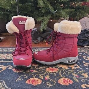 Sporto Women's Red Winter Boots with Cream Fur